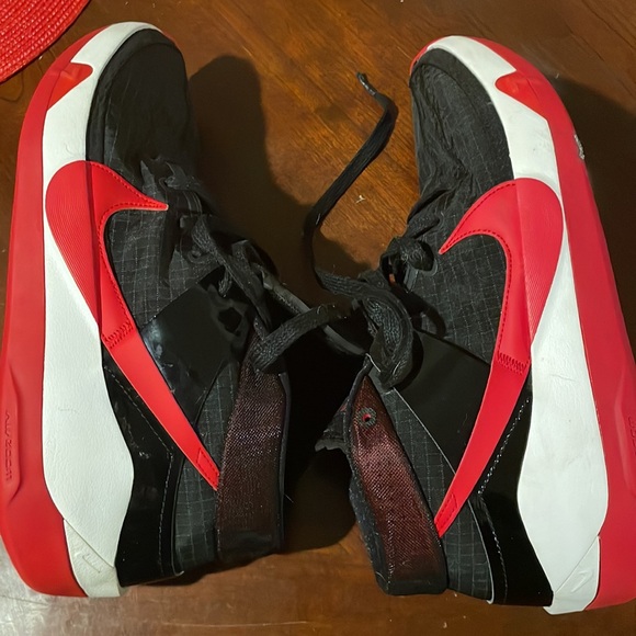 Nike KEVIN DURANT No 7 size 11.5